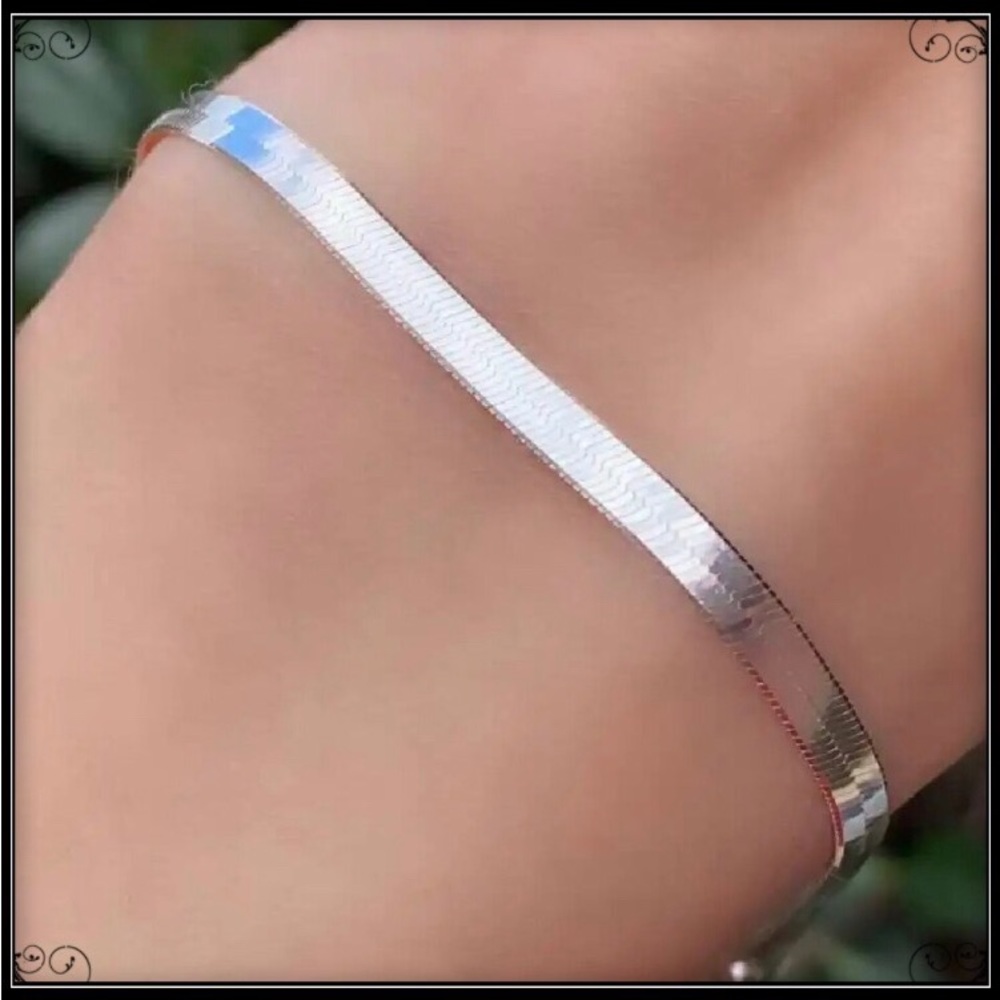 Clearance! THIN 2MM OMEGA CHAIN BRACELET DELICATE ANKLET - Picture 2 of 4